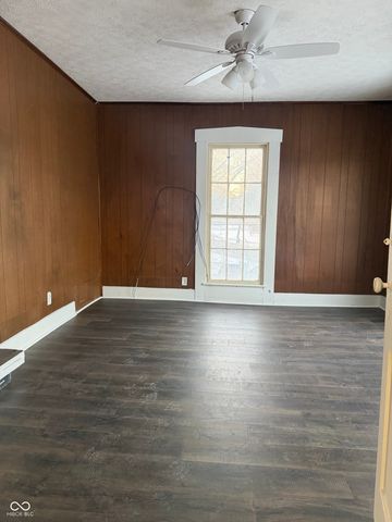 211 S Bloomington Street, Greencastle, IN 46135