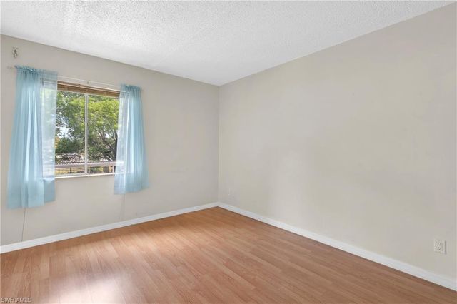 2366 E Mall DR 212, Fort Myers, FL 33901