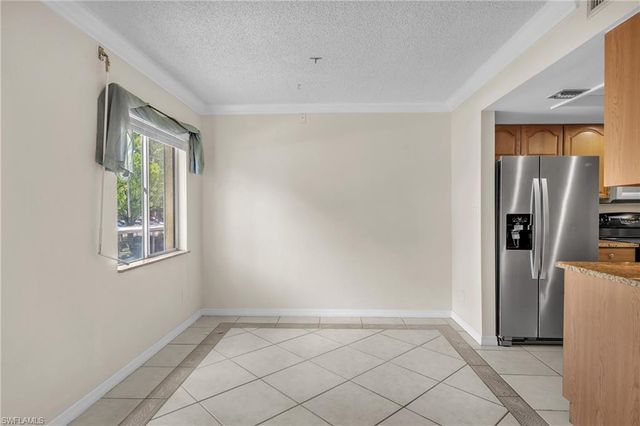 2366 E Mall DR 212, Fort Myers, FL 33901