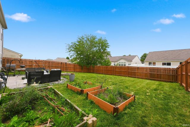 7517 Ravens Stone Drive, Fort Wayne, IN 46818