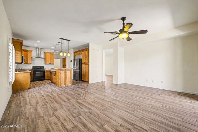 40525 N TERRITORY Trail, Anthem, AZ 85086