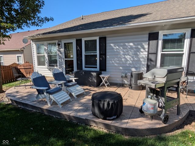 11722 Silver Meadow Court, Fishers, IN 46037