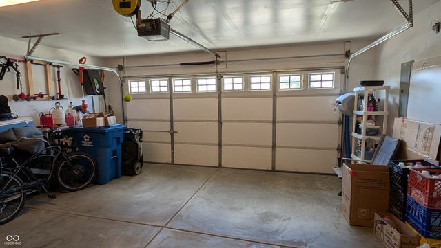 11722 Silver Meadow Court, Fishers, IN 46037