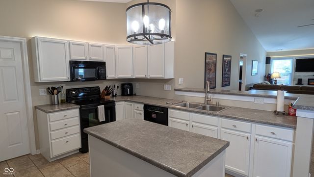 11722 Silver Meadow Court, Fishers, IN 46037