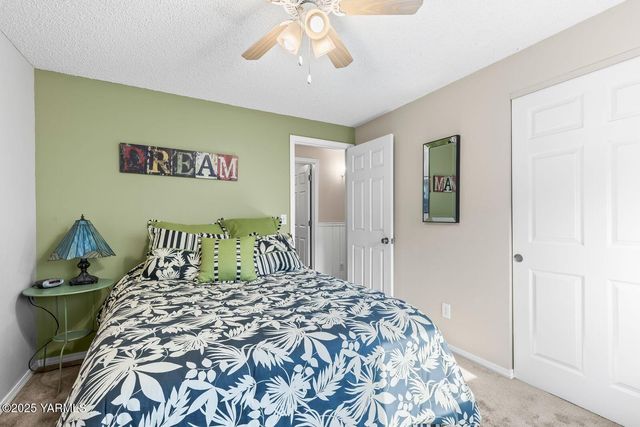 902 S 50th Ave, Yakima, WA 98908