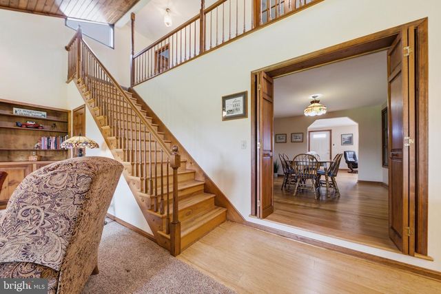 1002 N MAIN ST, Mount Airy, MD 21771