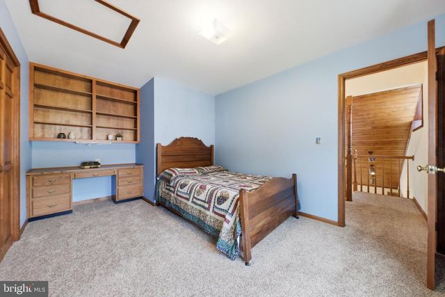 1002 N MAIN ST, Mount Airy, MD 21771