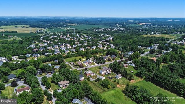 1002 N MAIN ST, Mount Airy, MD 21771