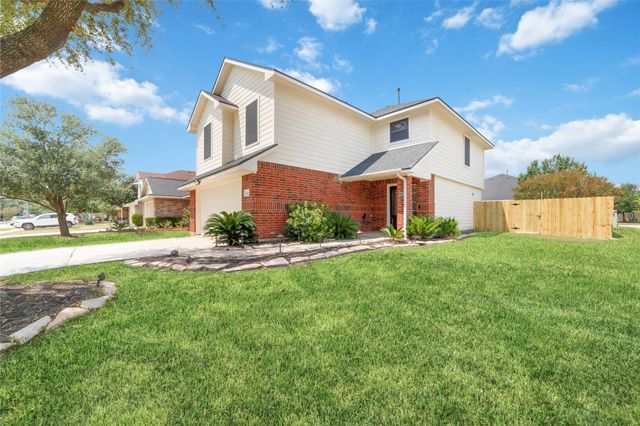 7527 Stallion Trail Drive, Humble, TX 77338