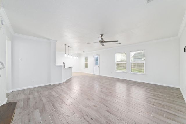 7527 Stallion Trail Drive, Humble, TX 77338