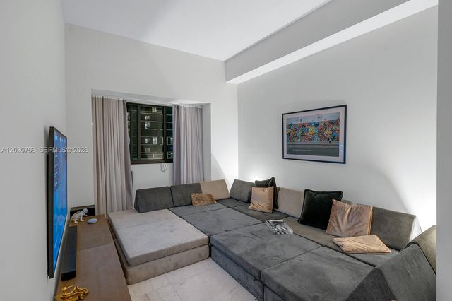480 NE 31st St 1701, Miami, FL 33137