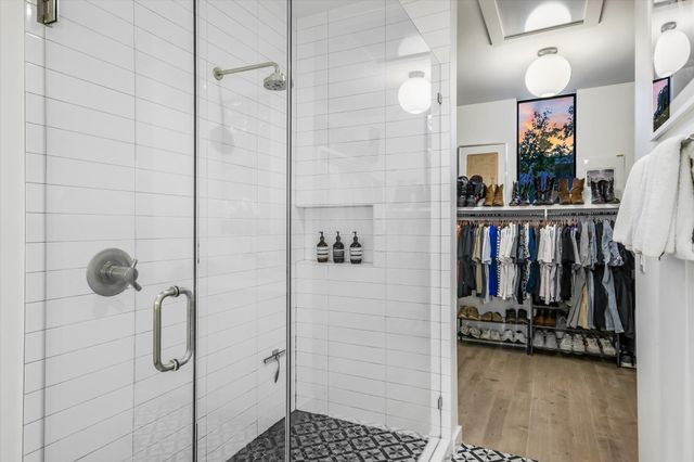 2212 S 2nd ST 2, Austin, TX 78704