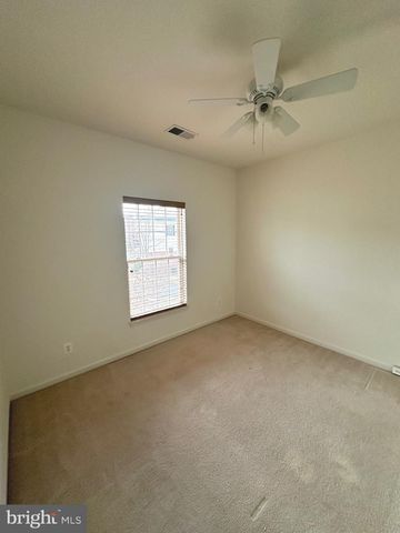 2100 ABBOTTSBURY WAY, Woodbridge, VA 22191