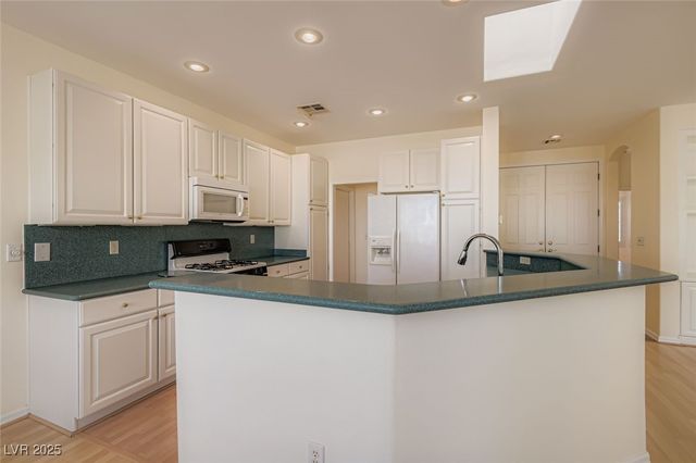 10554 Sopra Court, Las Vegas, NV 89135