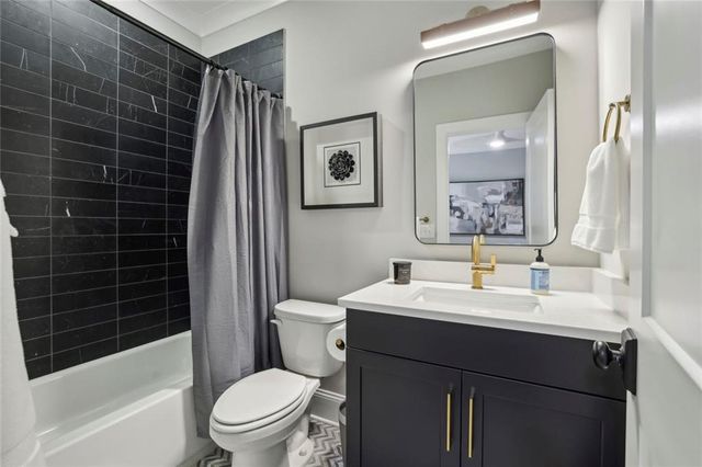 2591 Apple Valley NE Road, Brookhaven, GA 30319