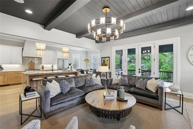 2591 Apple Valley NE Road, Brookhaven, GA 30319