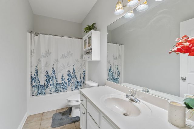 2402 Verona Pl, Murfreesboro, TN 37130