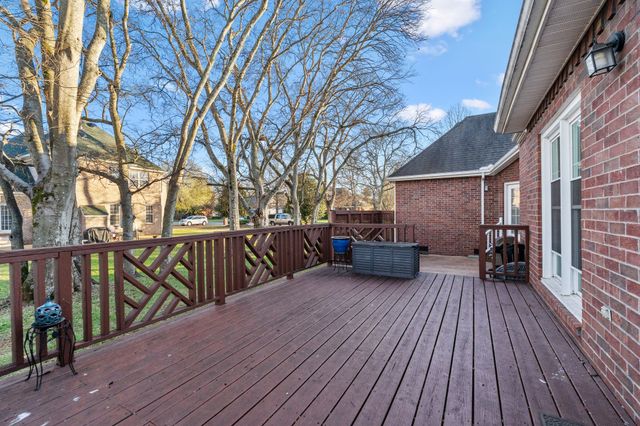 2402 Verona Pl, Murfreesboro, TN 37130