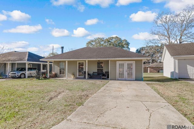 8848 Asphodel St, Denham Springs, LA 70726