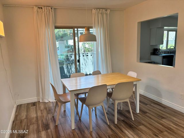 5454 N La Casita Drive, Tucson, AZ 85718