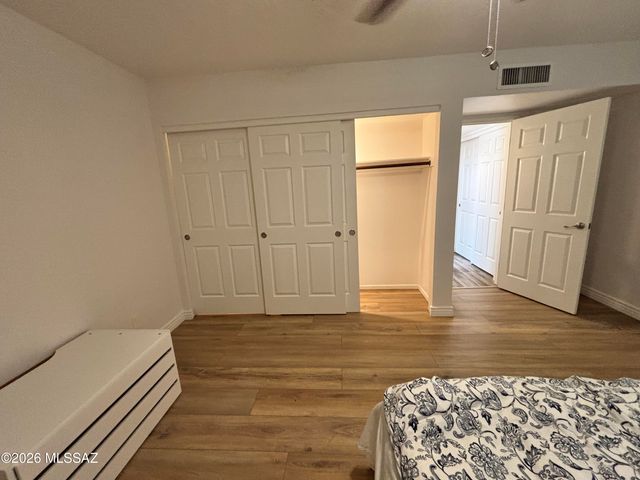 5454 N La Casita Drive, Tucson, AZ 85718