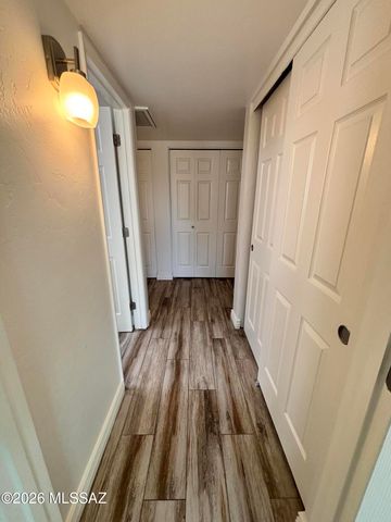 5454 N La Casita Drive, Tucson, AZ 85718