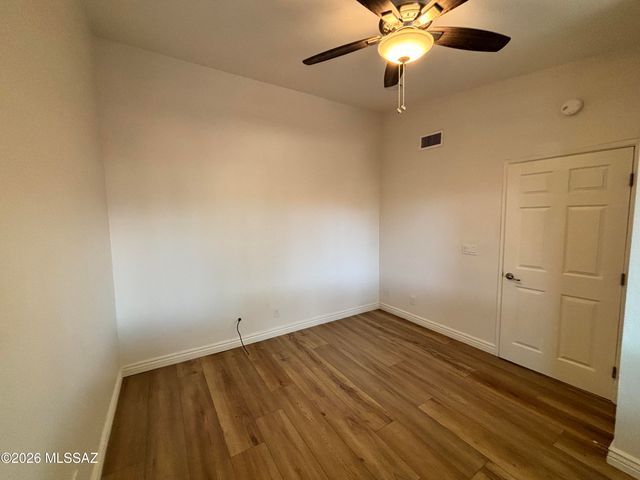 5454 N La Casita Drive, Tucson, AZ 85718