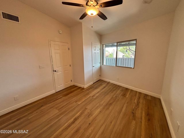 5454 N La Casita Drive, Tucson, AZ 85718