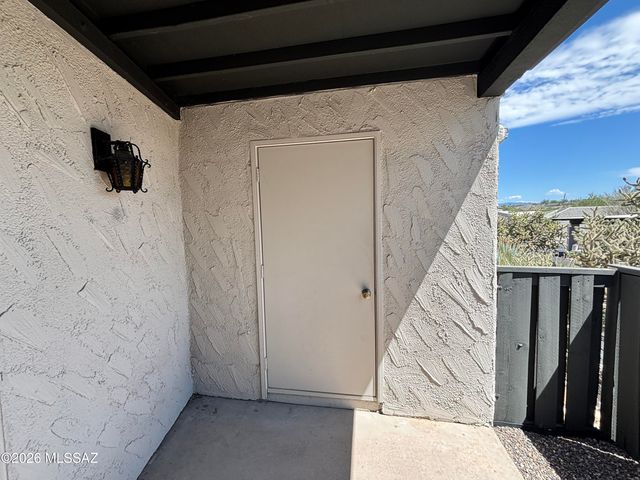 5454 N La Casita Drive, Tucson, AZ 85718