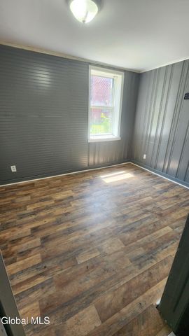 313 1st Street, Albany, NY 12206