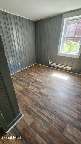 313 1st Street, Albany, NY 12206