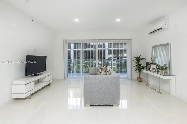 25850 SW 140th Ct 6-609, Homestead, FL 33032