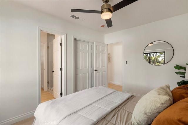 6611 Glade, Woodland Hills, CA 91303