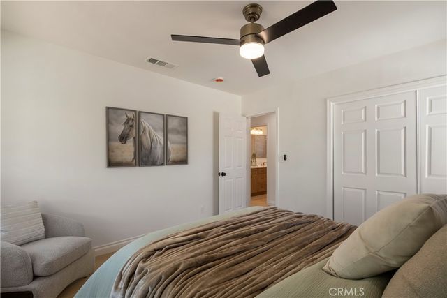 6611 Glade, Woodland Hills, CA 91303