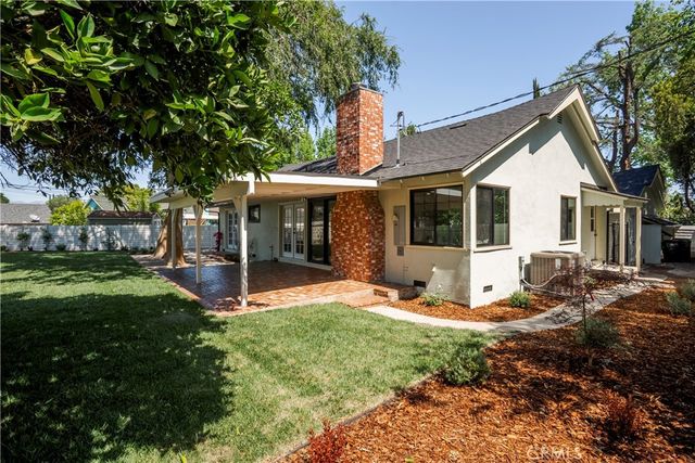 6611 Glade, Woodland Hills, CA 91303