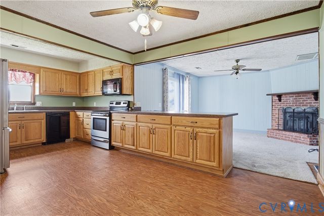 379 Piney Point Rd, Onemo, VA 23130