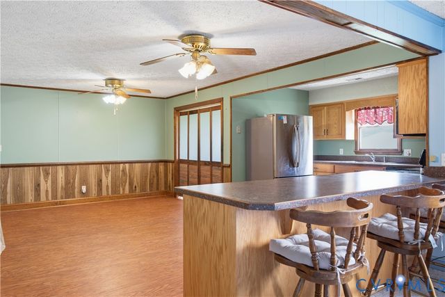 379 Piney Point Rd, Onemo, VA 23130