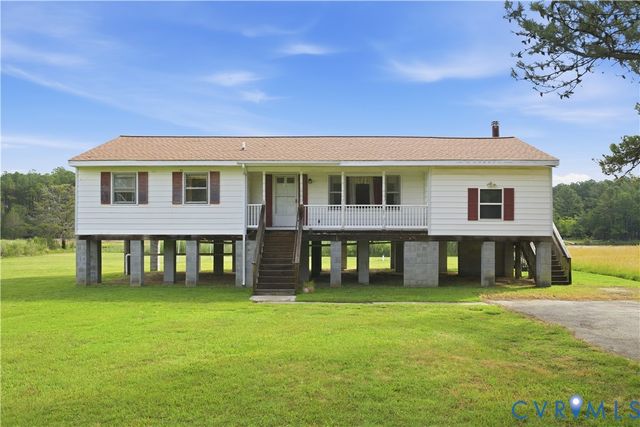 379 Piney Point Rd, Onemo, VA 23130