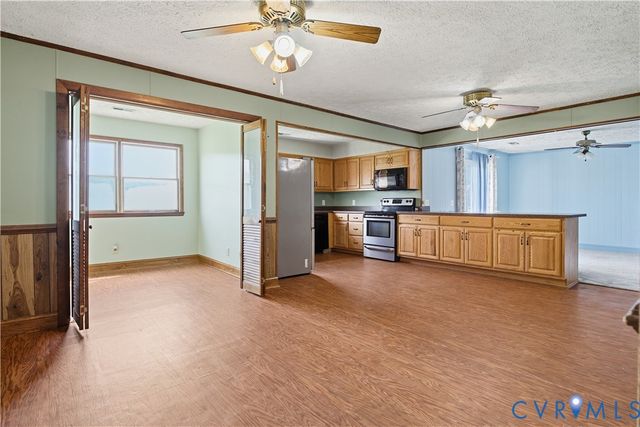 379 Piney Point Rd, Onemo, VA 23130