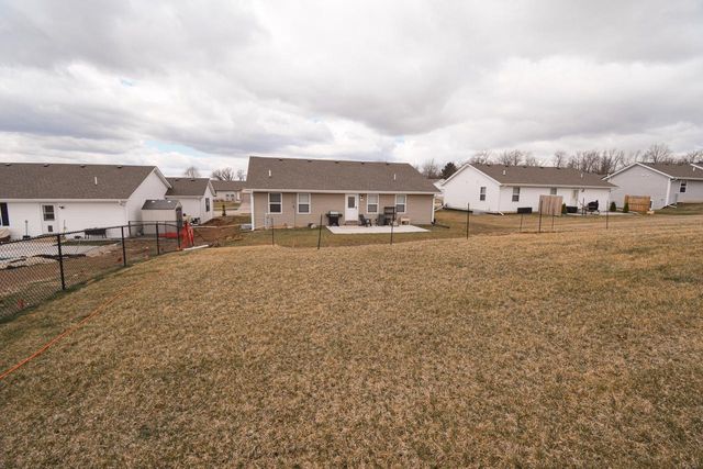 3130 Emerald DRIVE, Janesville, WI 53546