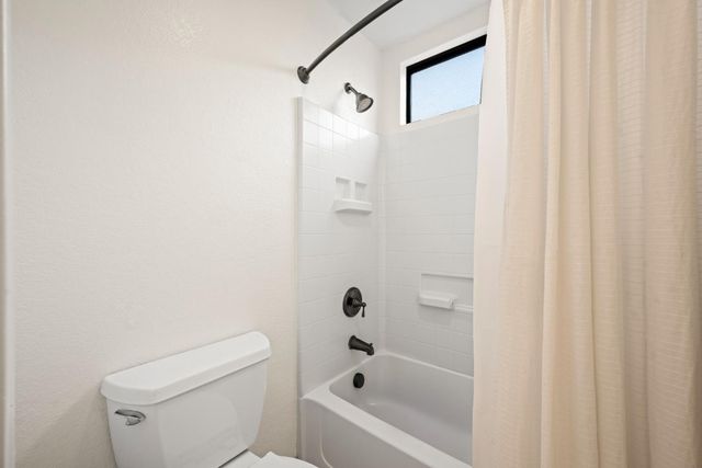 8236 Crestshire Cir, Orangevale, CA 95662