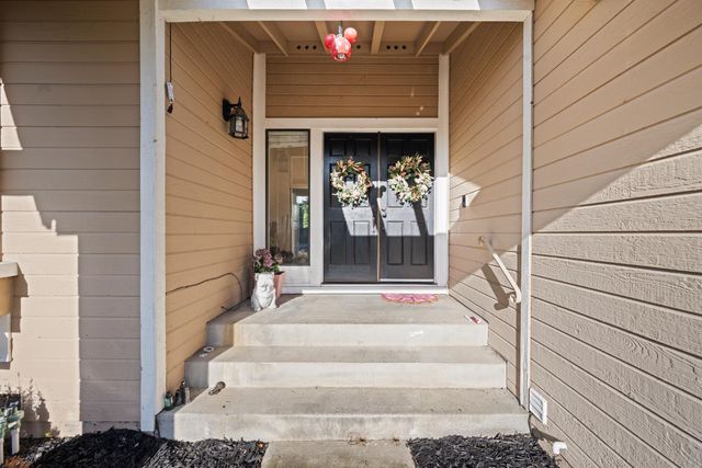 8236 Crestshire Cir, Orangevale, CA 95662