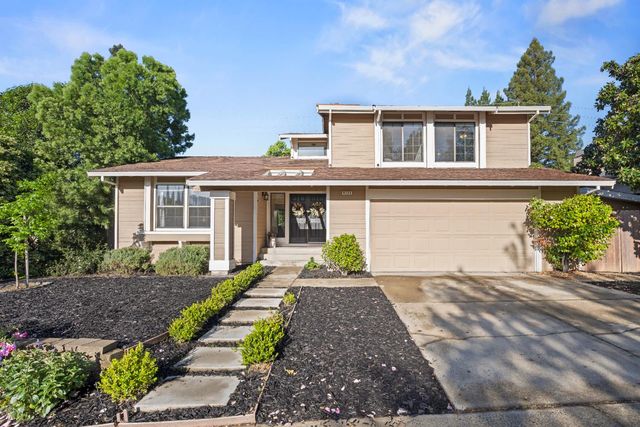 8236 Crestshire Cir, Orangevale, CA 95662