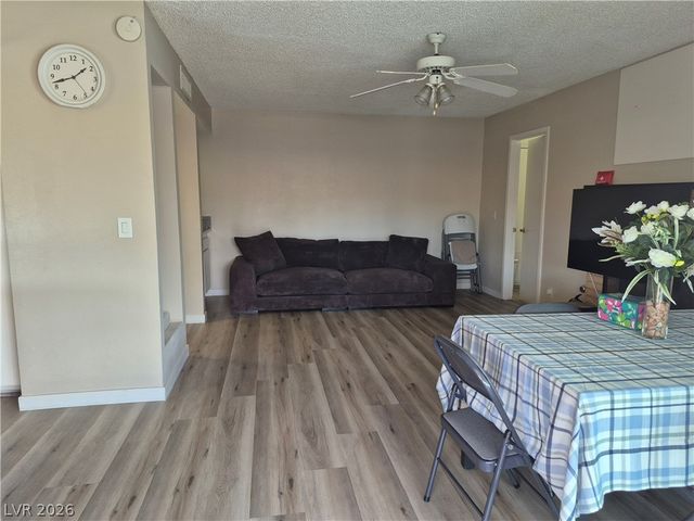5849 West Cherokee, Las Vegas, NV 89103