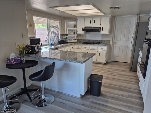 5849 West Cherokee, Las Vegas, NV 89103