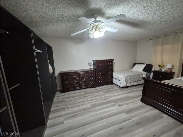 5849 West Cherokee, Las Vegas, NV 89103
