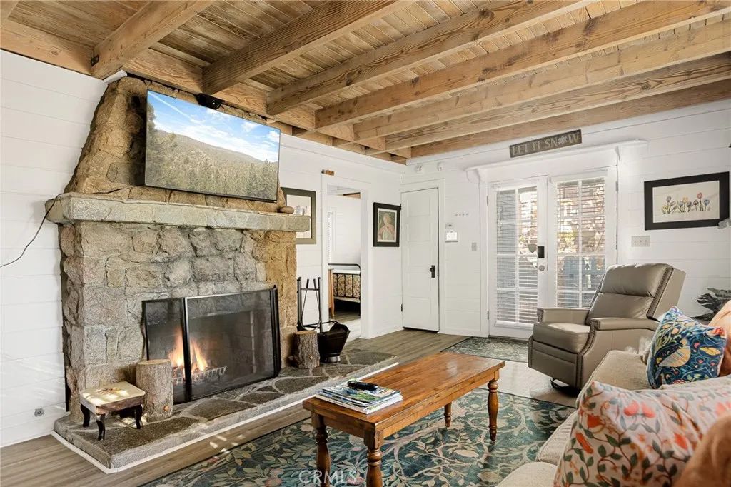265 Flower, Lake Arrowhead, CA 92352