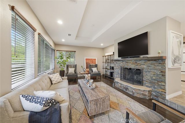 706 NANCY Lane, Fullerton, CA 92831