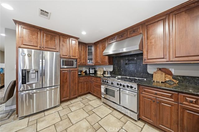 706 NANCY Lane, Fullerton, CA 92831