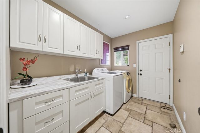 706 NANCY Lane, Fullerton, CA 92831